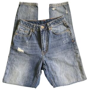 Missguided Relaxed Fit Blue Jeans High-Rise Distressed